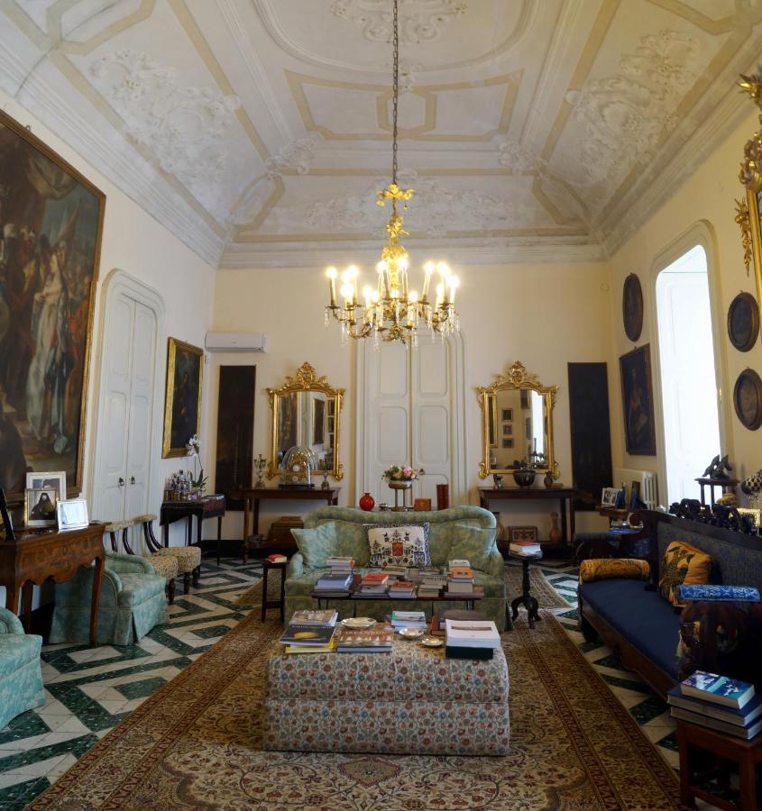 Palazzo Bernardini Suites Lecce Exterior photo